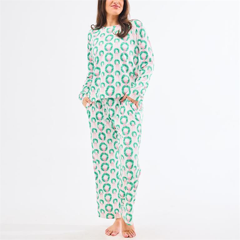 Annie Rosy Wreaths Pajama Set