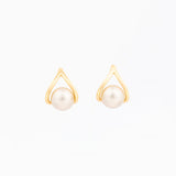 Modern Muse Pearl Earrings