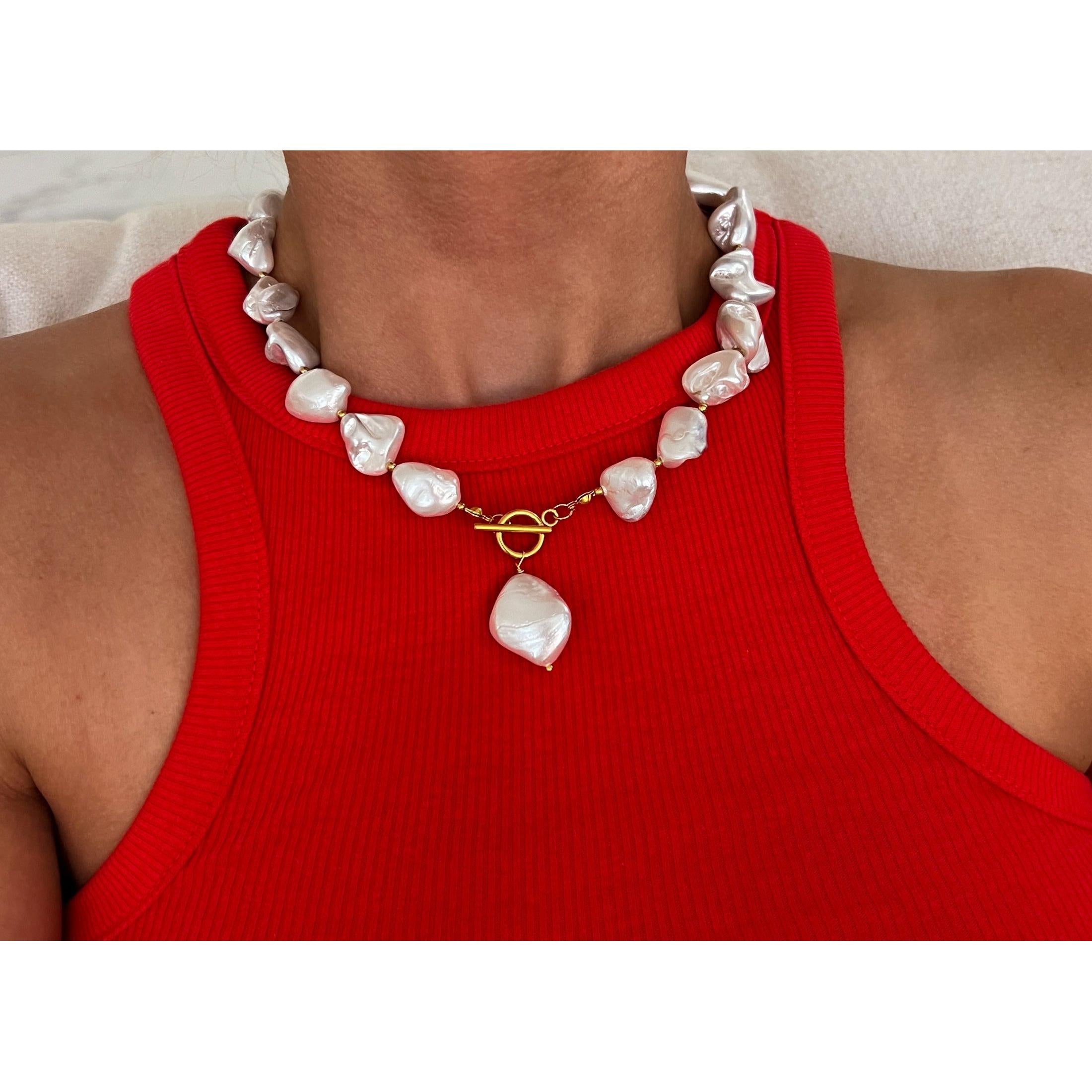 Chunky Pearl Necklace