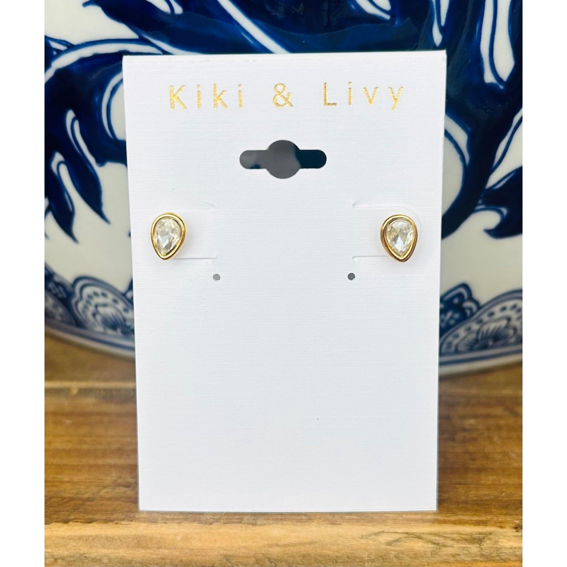 Gold Teardrop Stud