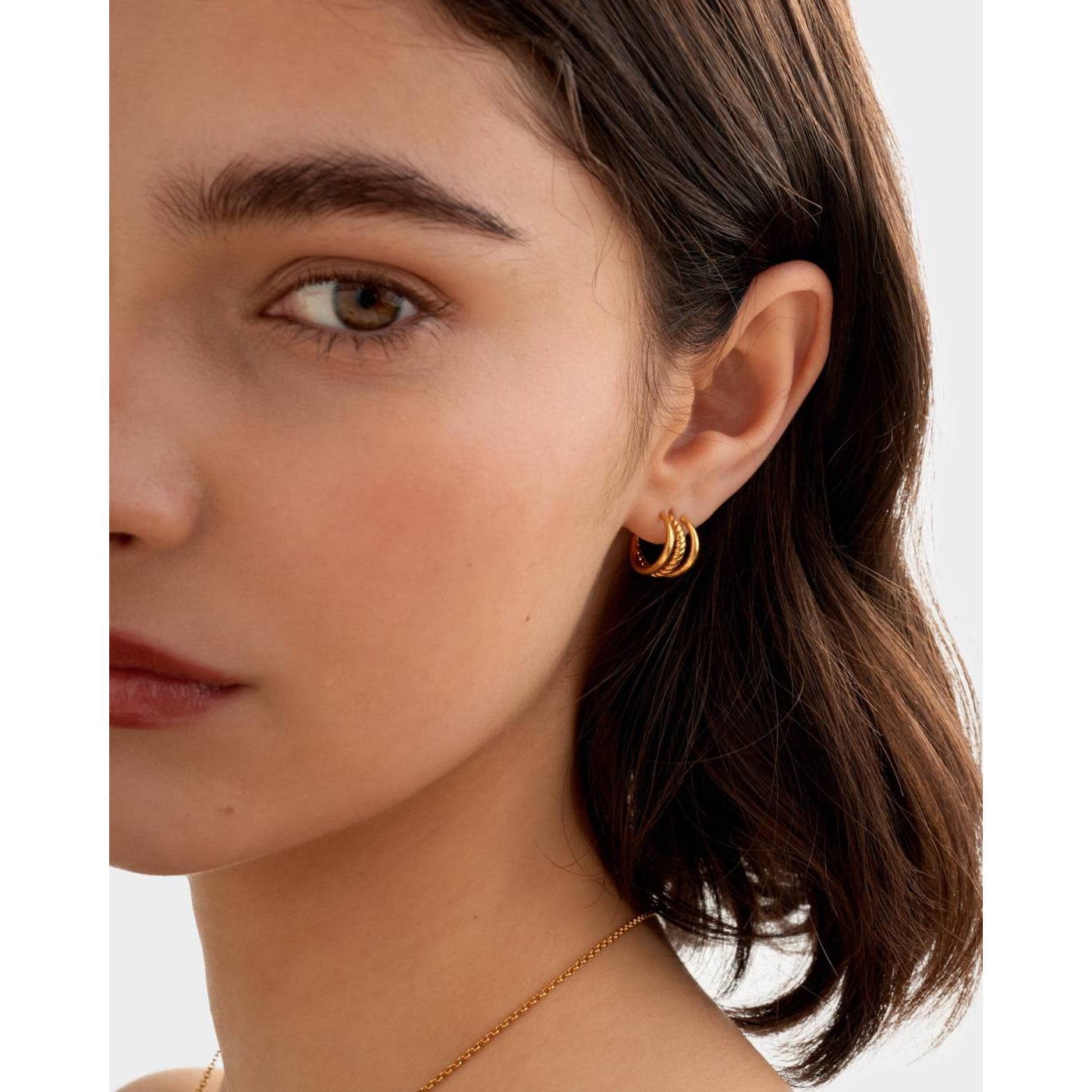 Laia Illusion Hoop Earrings | Gold Coated