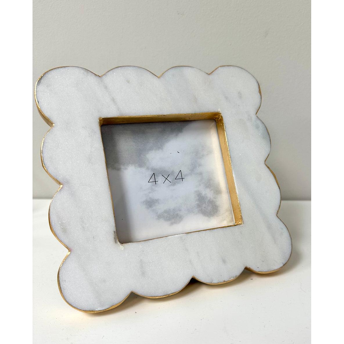 Marble Scalloped Frame - 4x4