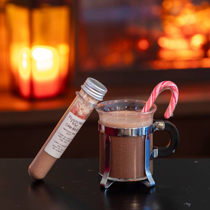 Peppermint Hot Chocolate Mix Shot